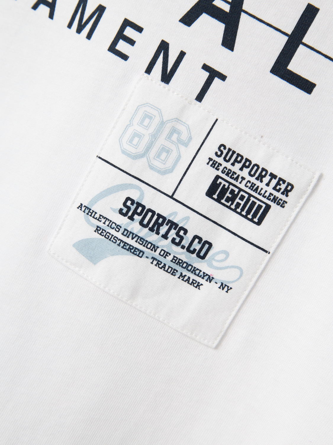 model_shot-front_full